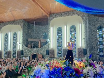 7Âª Dia da Novena de Aparecida em Laranjeiras do Sul foi presidida pelo Padre Everton
